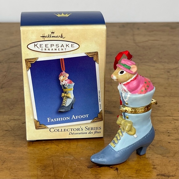 Hallmark | Holiday | Nib 202 Hallmark Keepsake Ornament Fashion Afoot ...